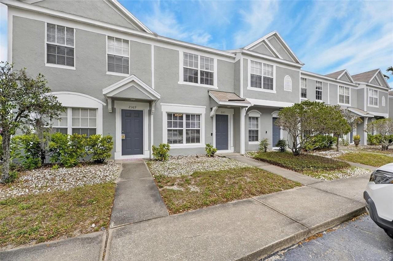 2371 Lake Woodberry Cir - Photo 5 of 47