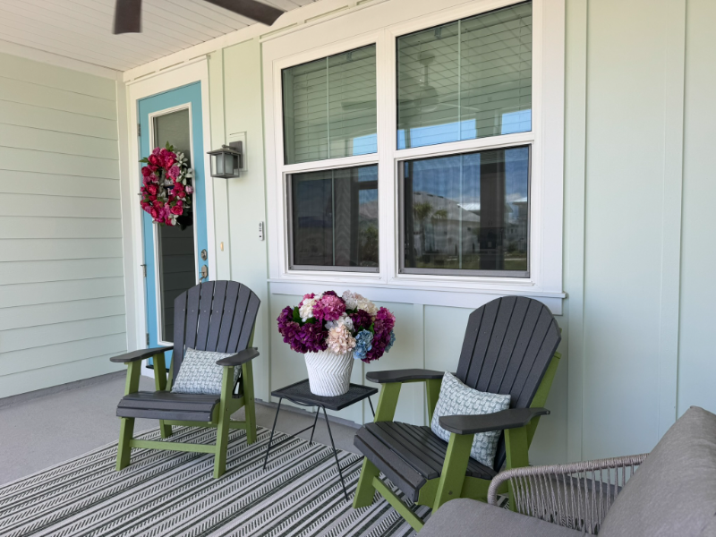 8515 Hammock Ln - Photo 3 of 14