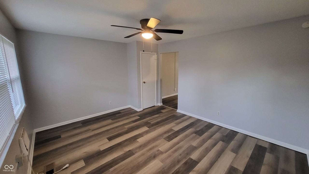 6203 E 11th St - Photo 2 of 14