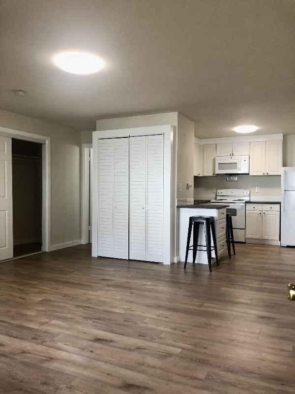 3604 Ne 73rd Pl #5 - Photo 3 of 9