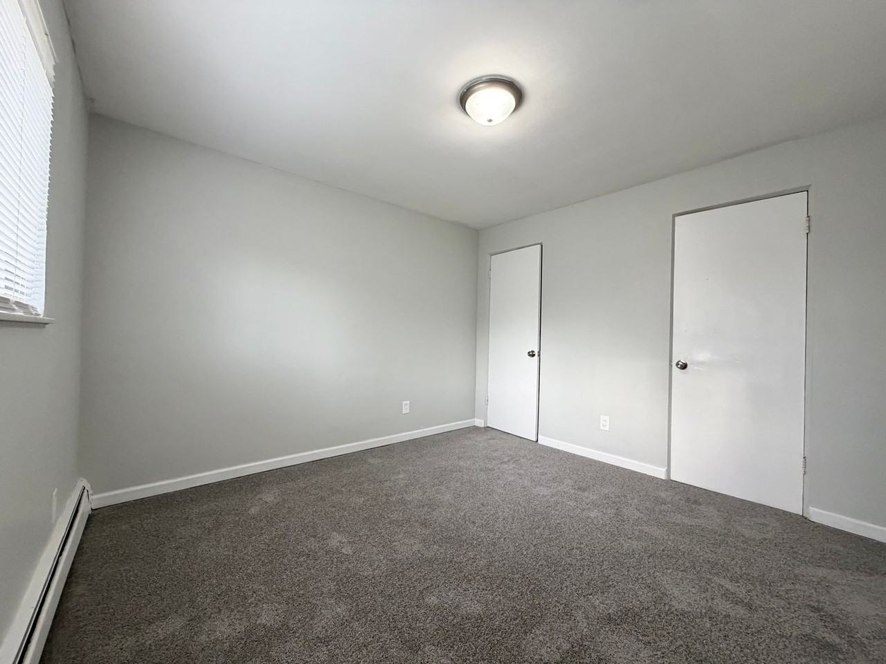 Clovernook Chateau Apartments - Photo 4 of 13