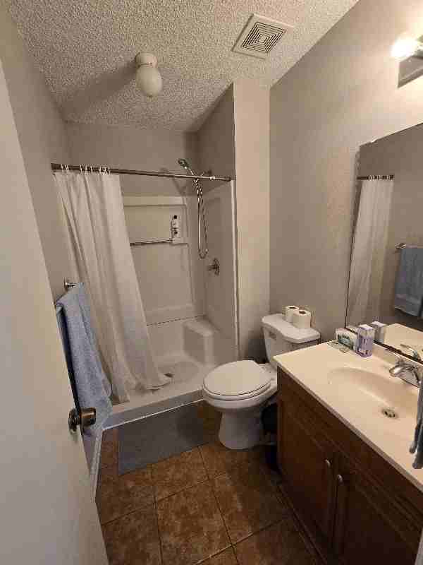 2325 Parrot Ln - Photo 3 of 11