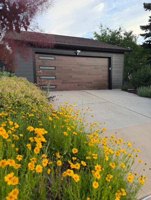 226 Lois Cir - Photo 2 of 22