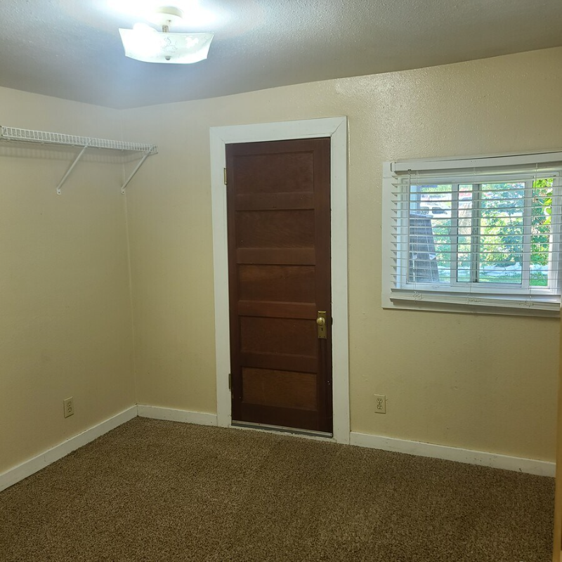 314 E Beall St #314 - Photo 6 of 10