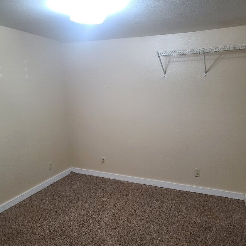 314 E Beall St #314 - Photo 7 of 10