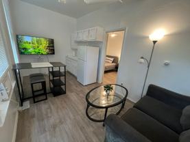 920 N 9th St #5 - Photo 1 of 1