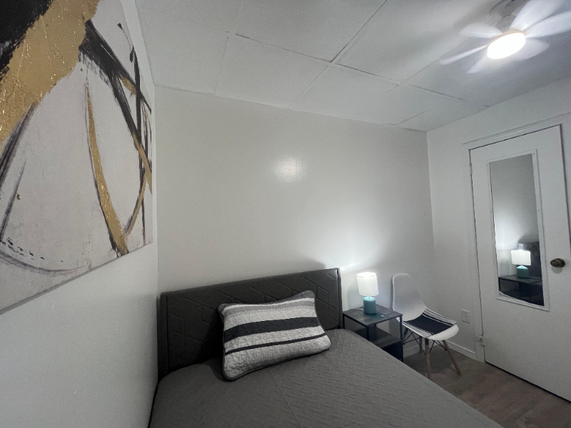 920 N 9th St #5 - Photo 5 of 11