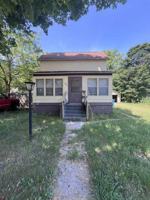 featured image of 636 Florence St