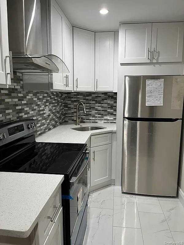 7815 24th Ave Unit 1 - Photo 3 of 6