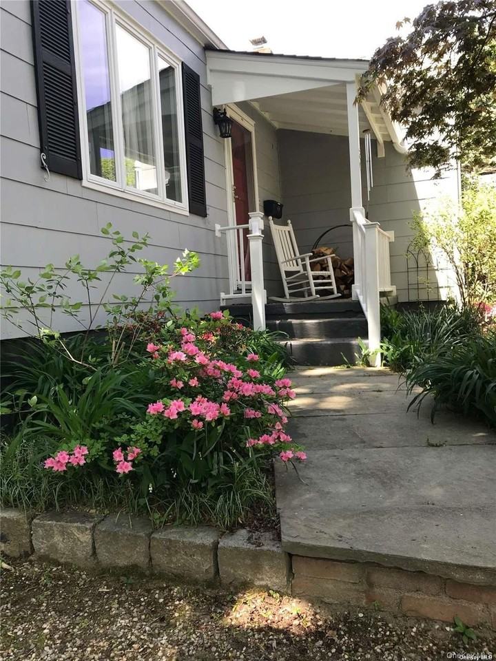 39 7th St - Photo 2 of 22