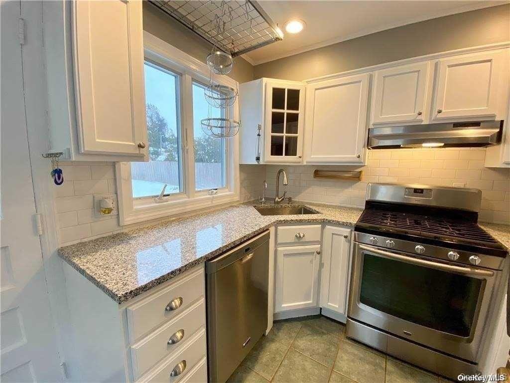 39 7th St - Photo 7 of 22