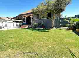 featured image of 806 Kerr Ave