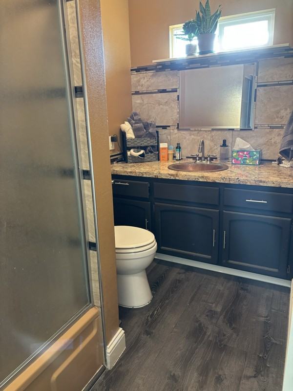 806 Kerr Ave - Photo 2 of 18