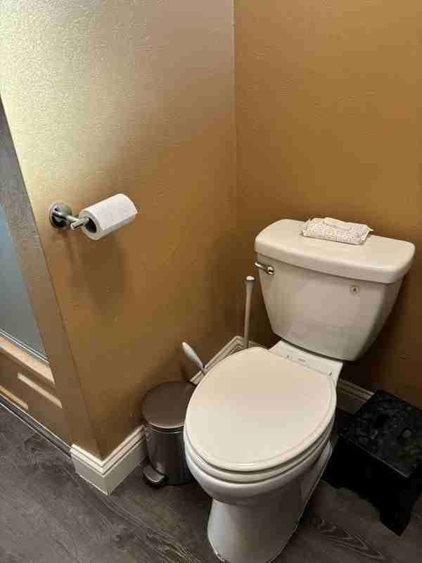 806 Kerr Ave - Photo 3 of 18
