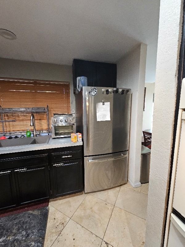 314 Lorraine Ct - Photo 5 of 19