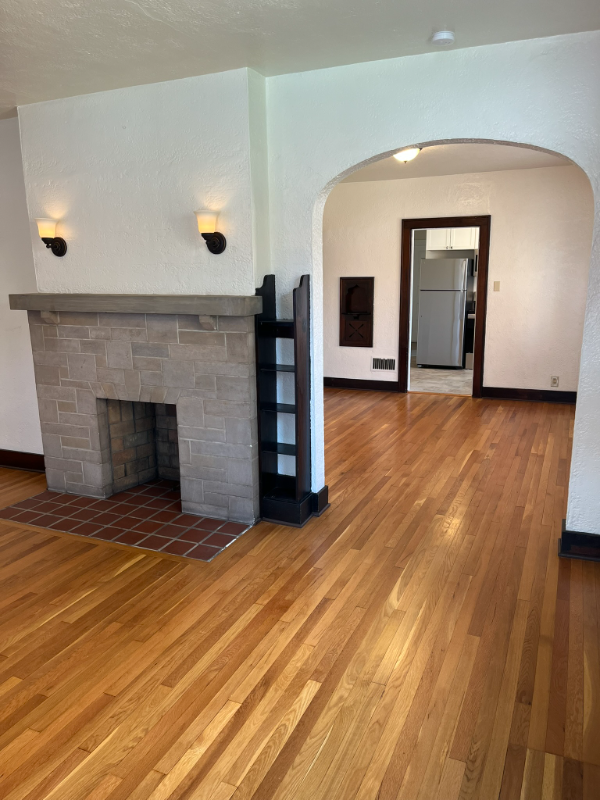 436 Shady Ave #436 - Photo 3 of 20