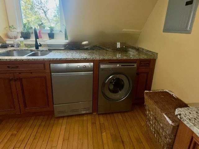 81 Church St Apt 3 - Photo 4 of 20