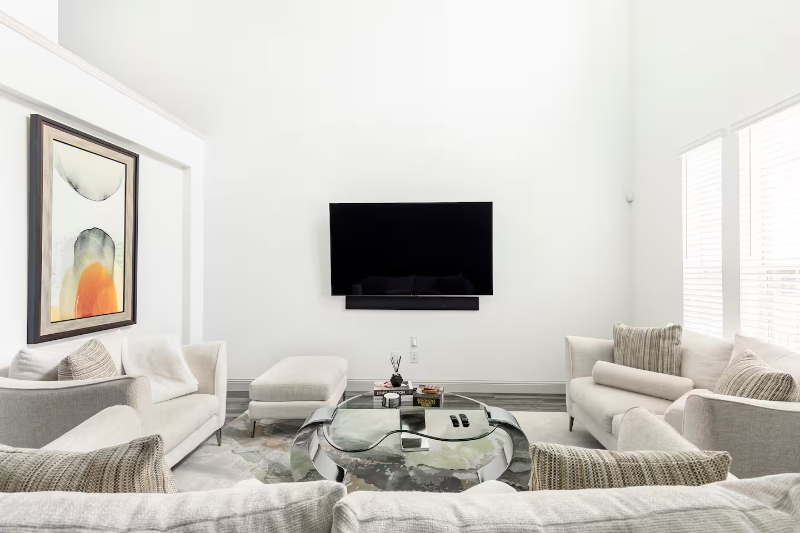 6045 Roper Rd - Photo 2 of 21