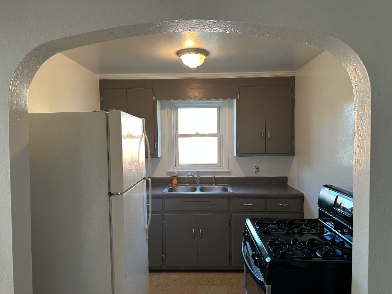 4227 Allen Dr #3 - Photo 5 of 7