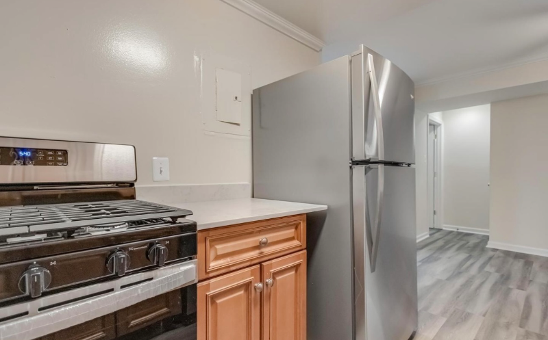 7135, Donnell Pl #A1 - Photo 6 of 12