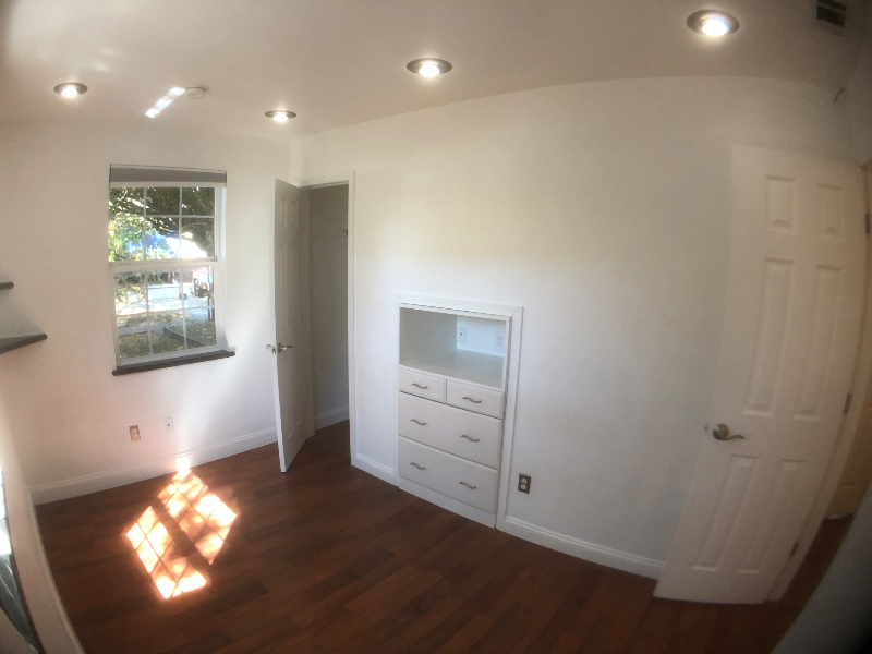 1015 Beamer St - Photo 7 of 36
