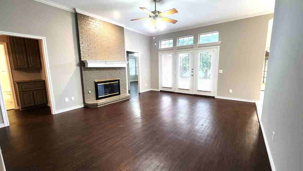 3817 Yellowstone Pl - Photo 5 of 50