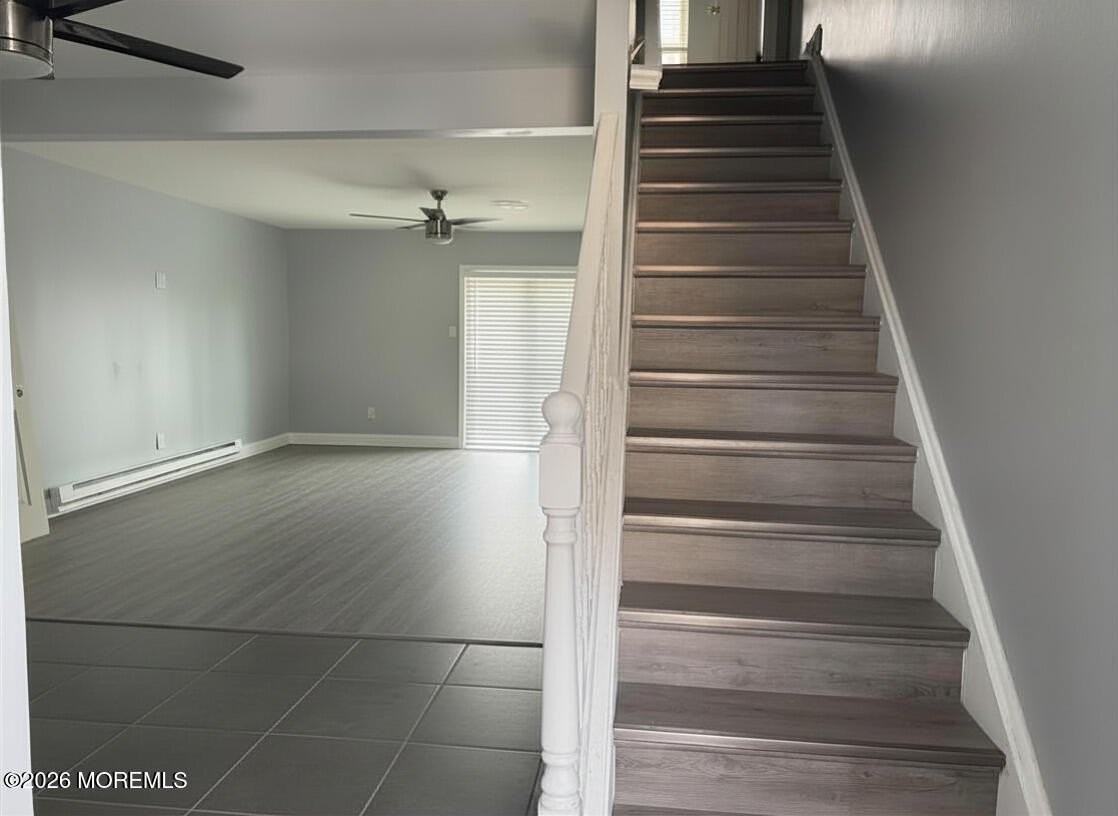 660 Tara Dr - Photo 2 of 11