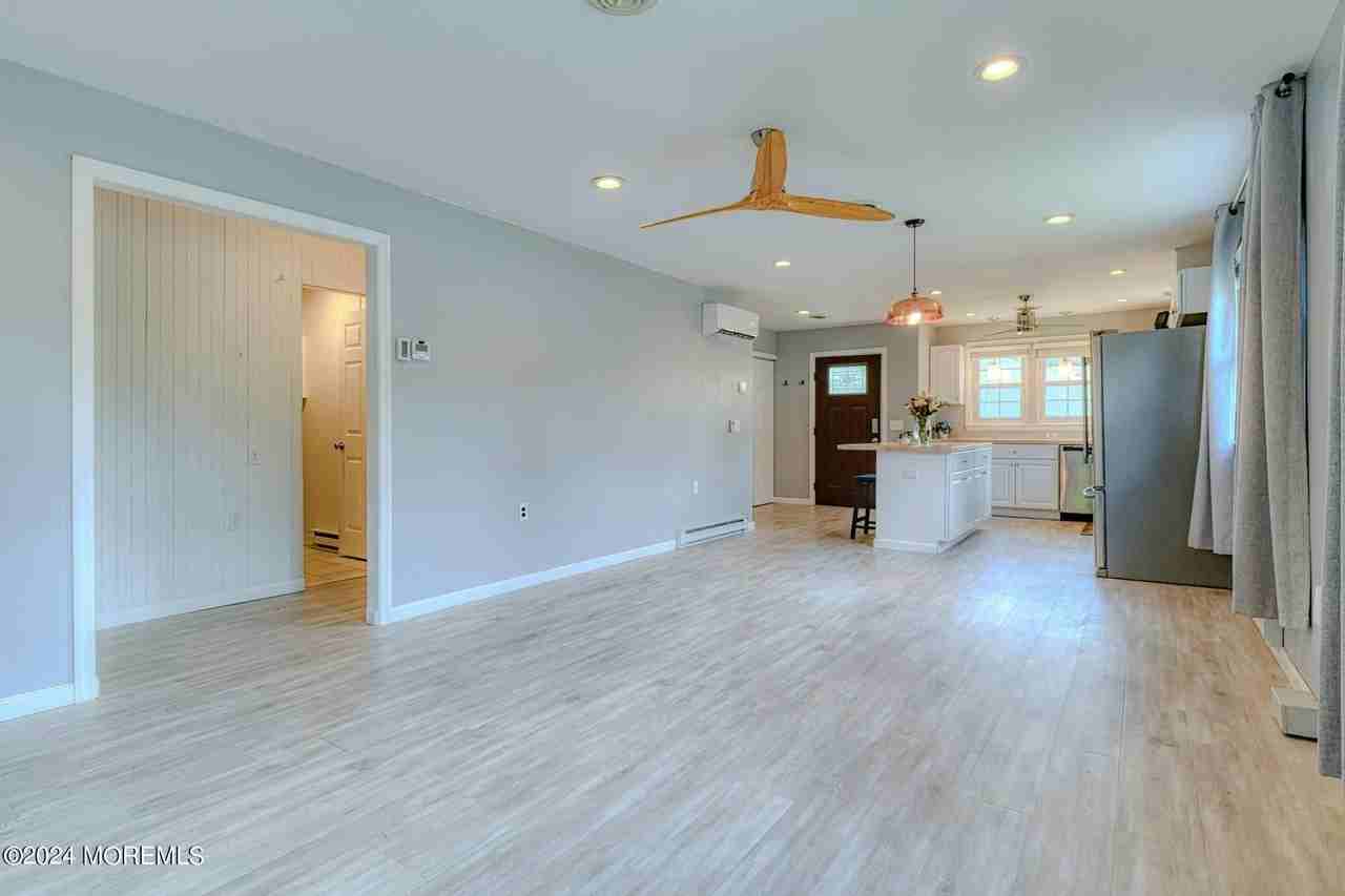 35 Auburn St Unit 54b - Photo 4 of 28