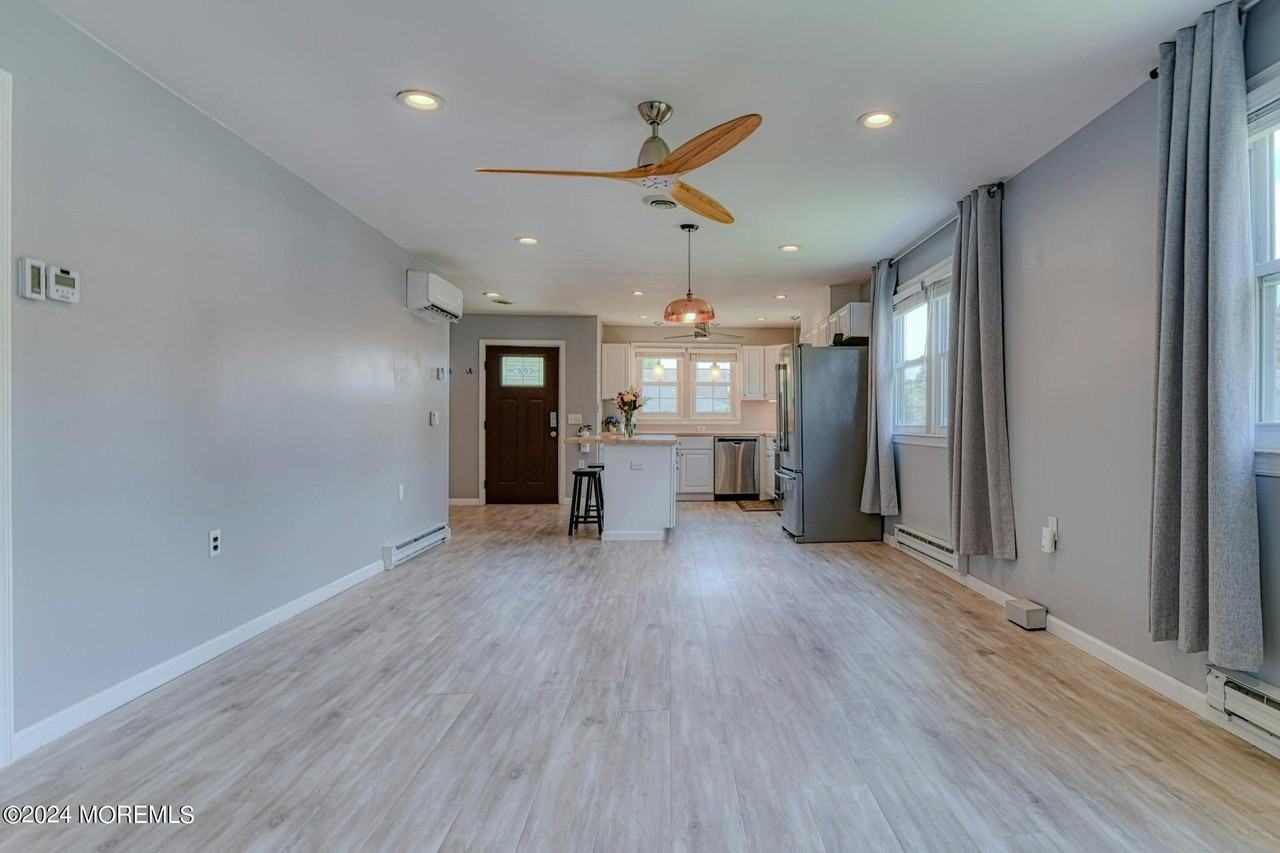 35 Auburn St Unit 54b - Photo 7 of 28