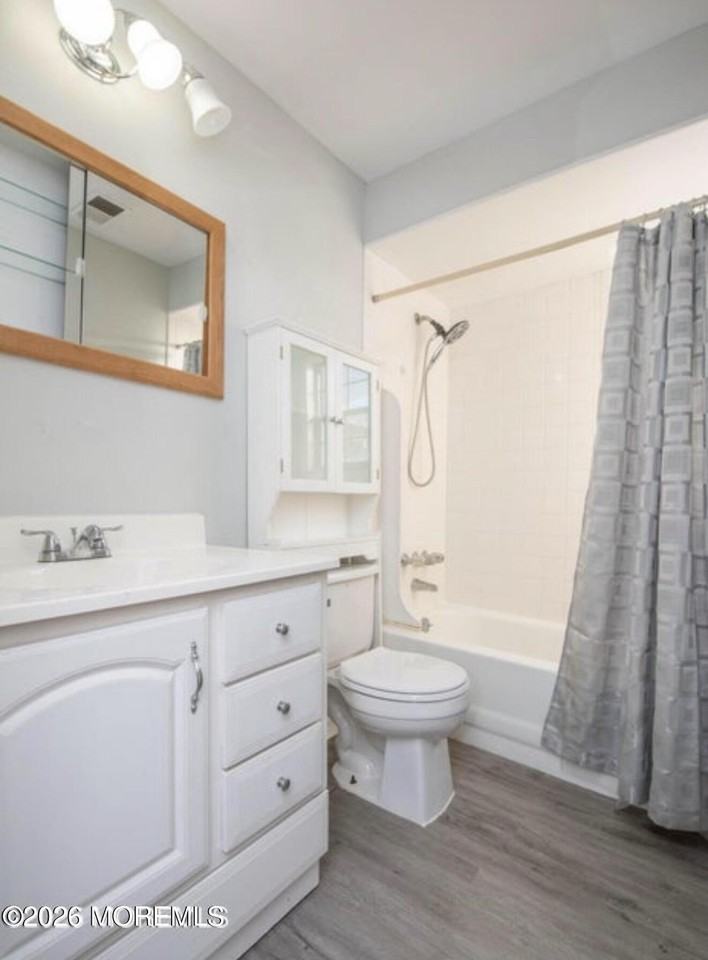 238 Sawmill Rd Unit 383 - Photo 3 of 6