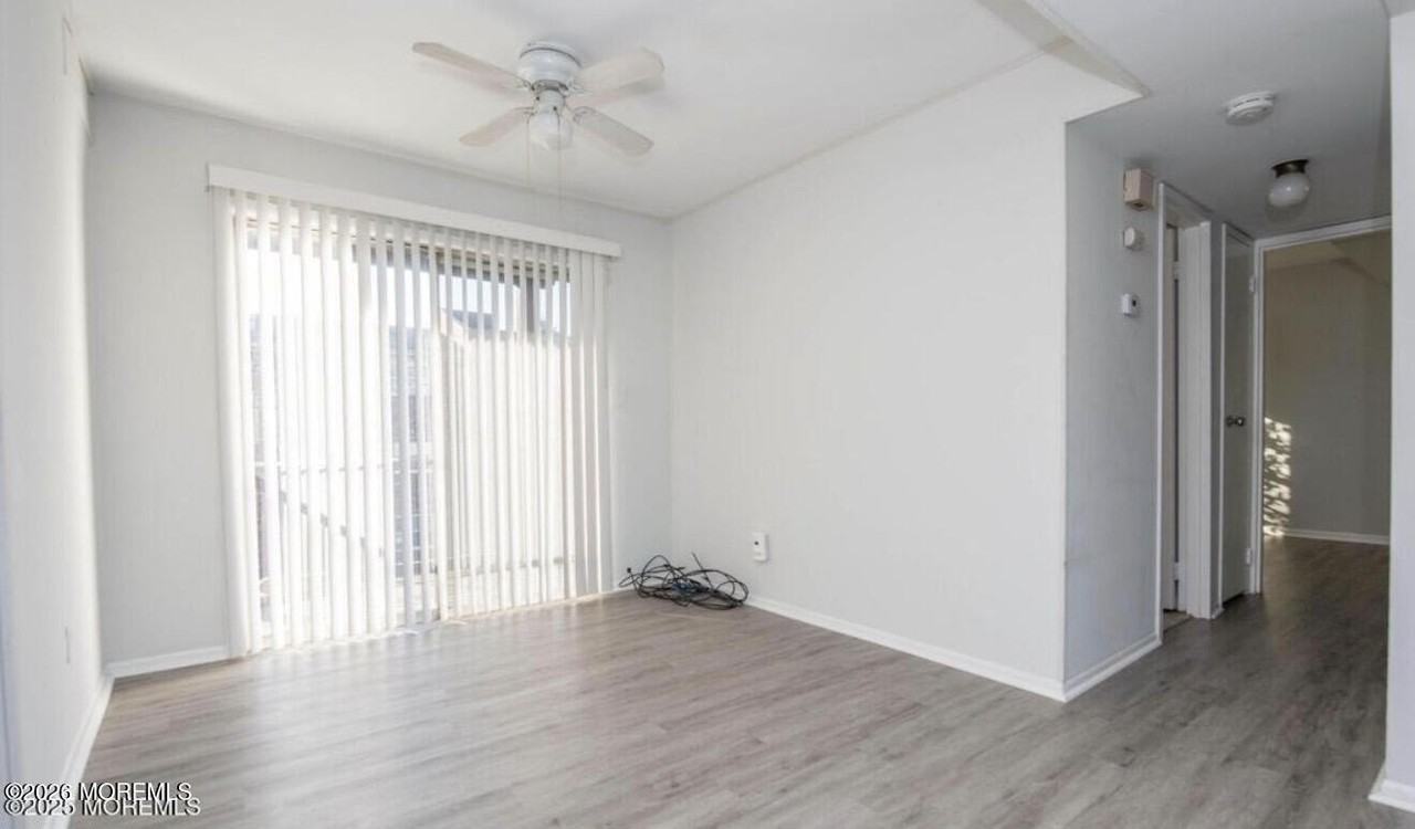 238 Sawmill Rd Unit 383 - Photo 6 of 6