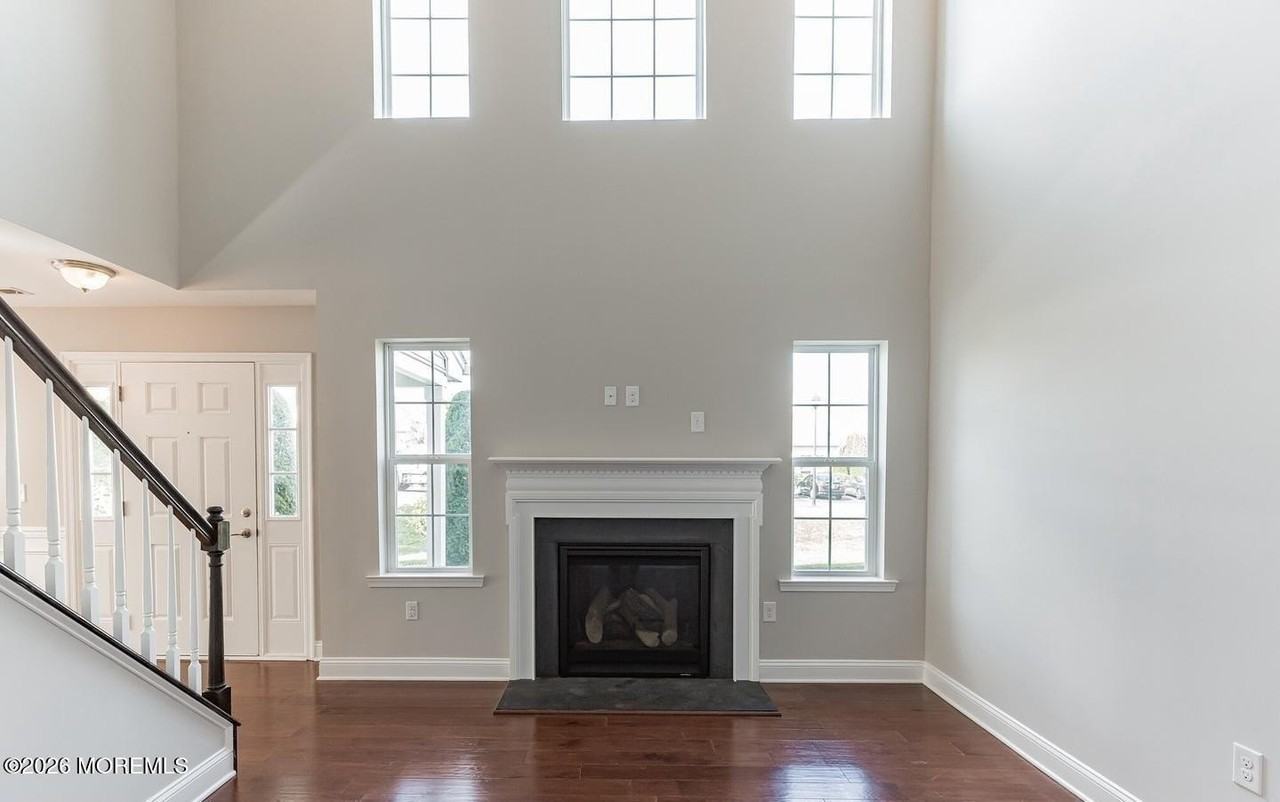 507 Lexington Mews - Photo 5 of 32