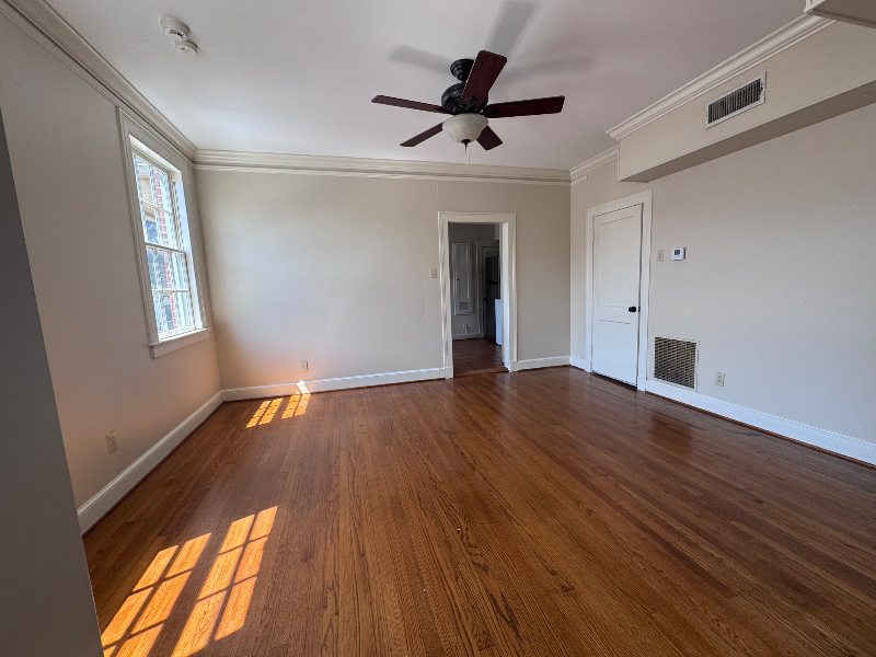 317 West University #4 - Photo 3 of 14