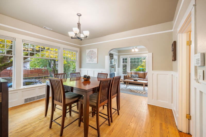 720 Ne 47th St - Photo 6 of 18