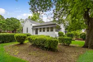 1394 Ross St - Photo 1 of 1