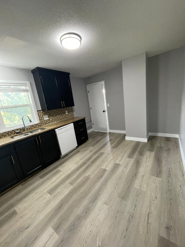 4502 Waterloo Dr #A - Photo 6 of 27