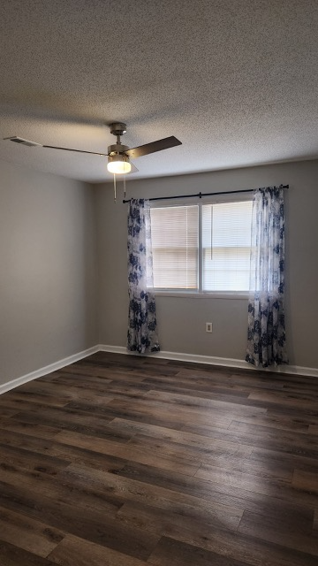 626 Surfside Dr #A - Photo 3 of 7