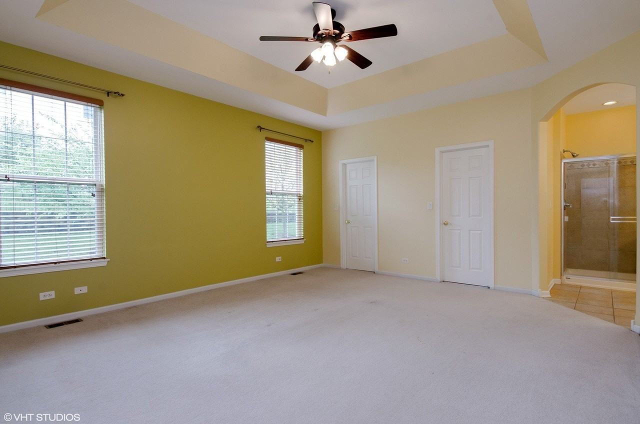 285 Seaton Ct - Photo 7 of 15