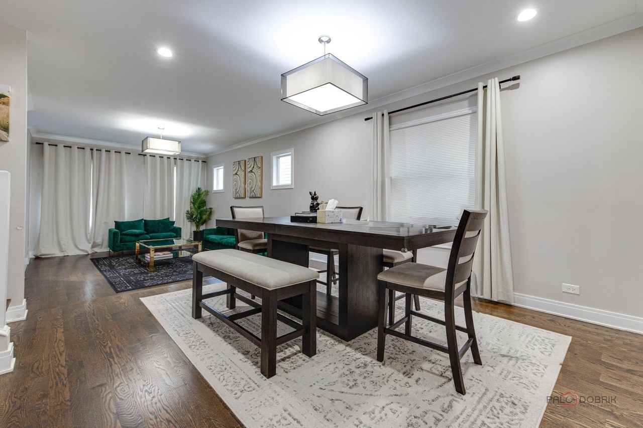 3931 S Wells St - Photo 6 of 21