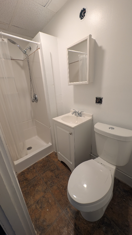 250 Madison Ave #3 - Photo 6 of 6