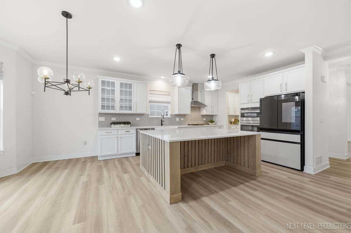 12513 S Willowgate Ln - Photo 3 of 21