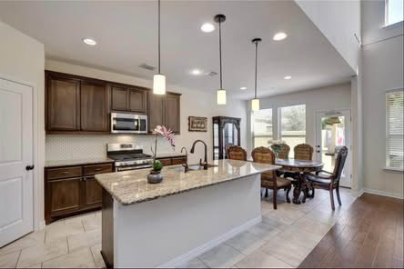 169 Oyster Crk Dr - Photo 4 of 11