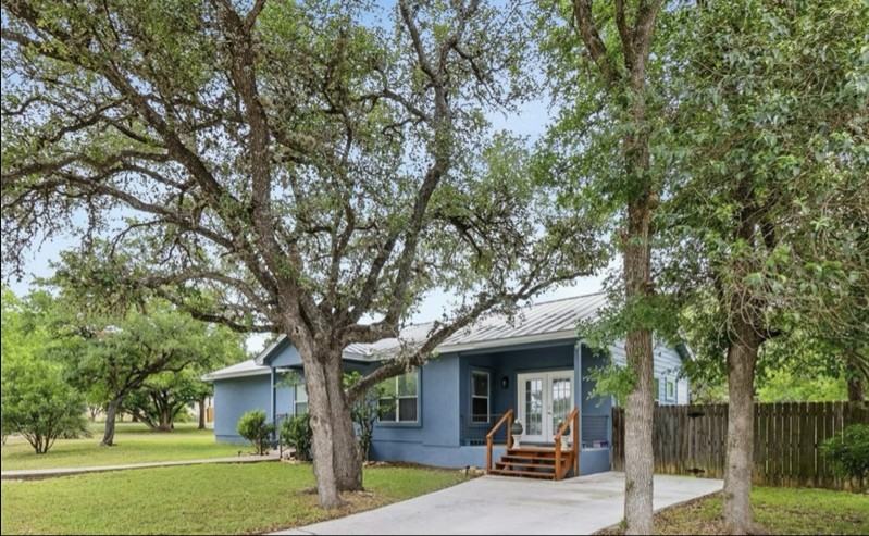 622 Dartmouth St - Photo 2 of 13