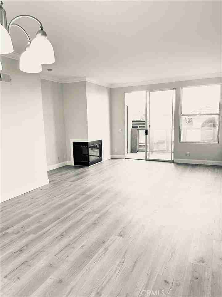 30902 Clubhouse Dr #19B - Photo 3 of 10