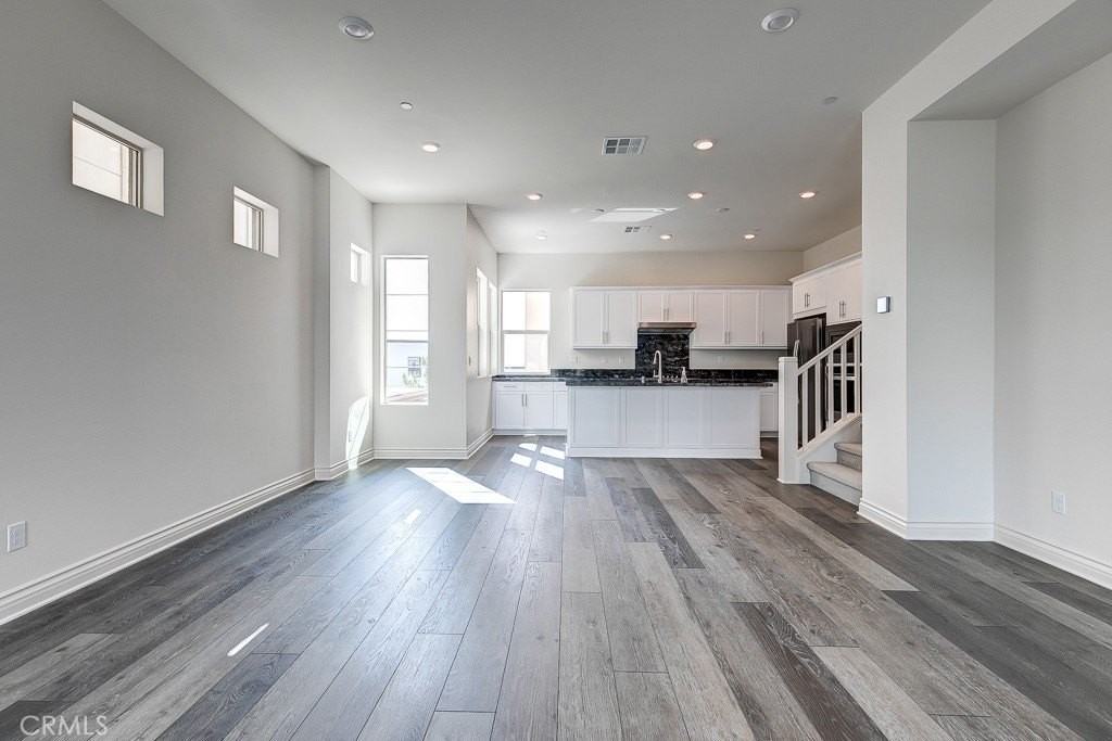 791 Benchmark - Photo 6 of 33