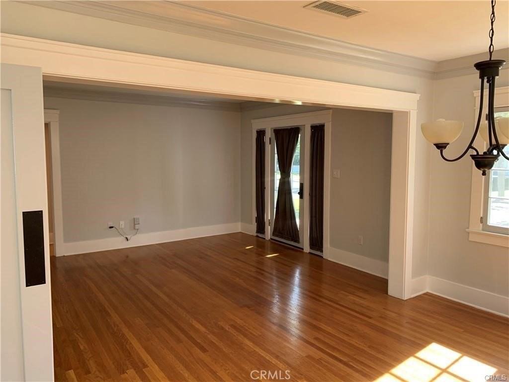 415 Malvern Ave - Photo 3 of 14