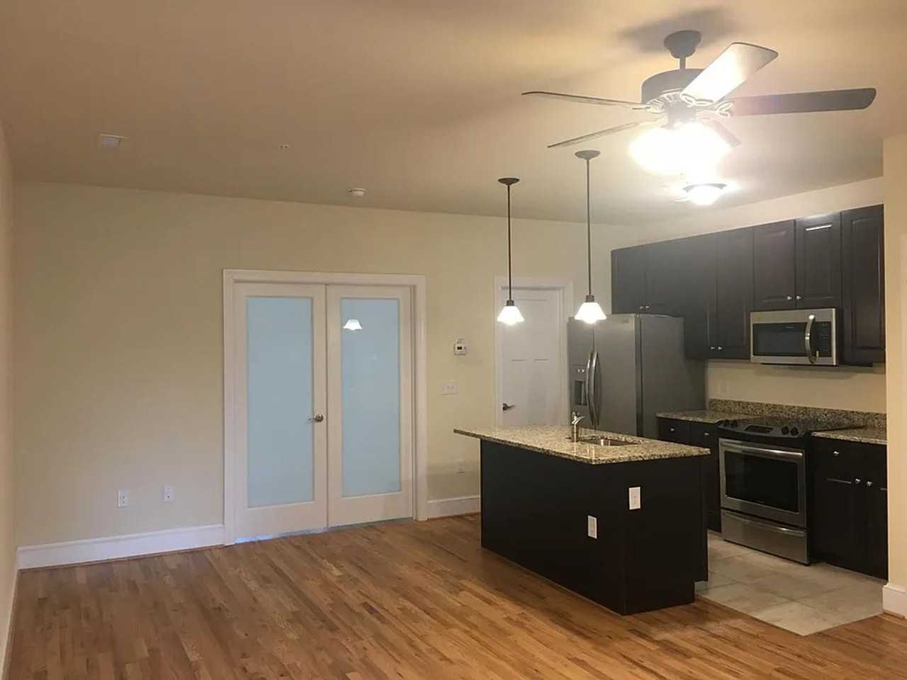 6 S Harvie St - Photo 3 of 15