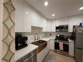 22139 Burbank Blvd - Photo 1 of 1