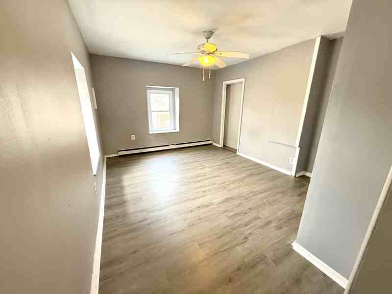 5901 Tulip St #FL3 - Photo 2 of 7