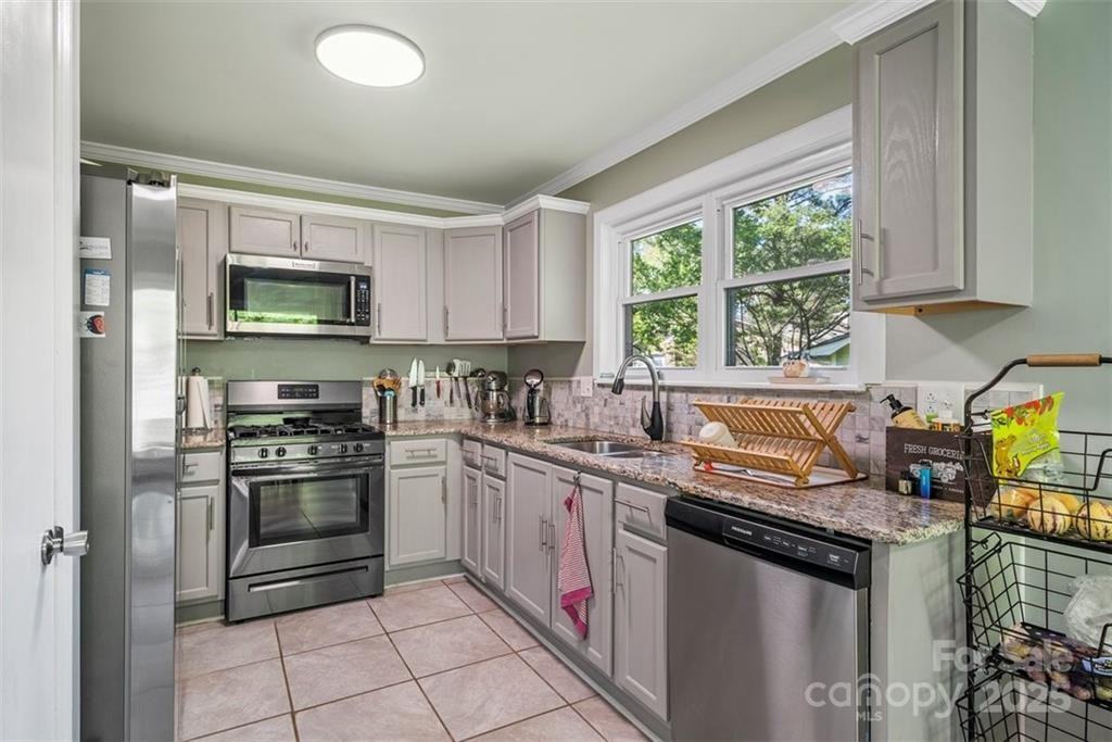 11011 Vista Haven Dr #1 - Photo 3 of 5